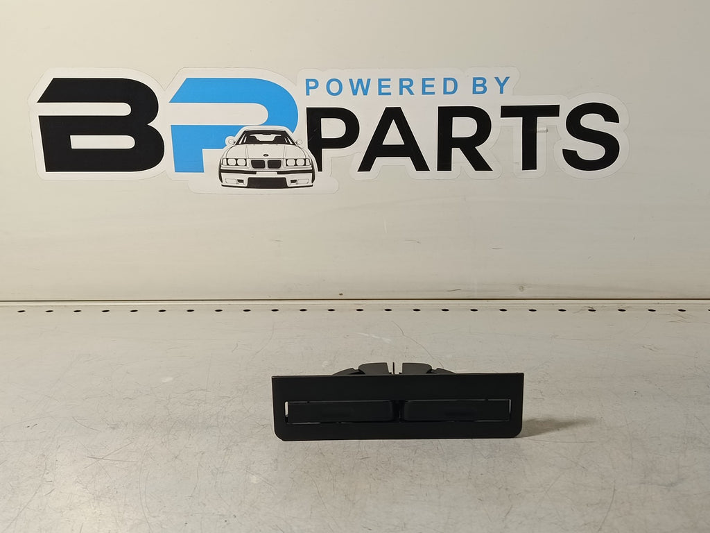 BMW E39 NTY EZC-BM-158 Rear CAN holder 51168184520