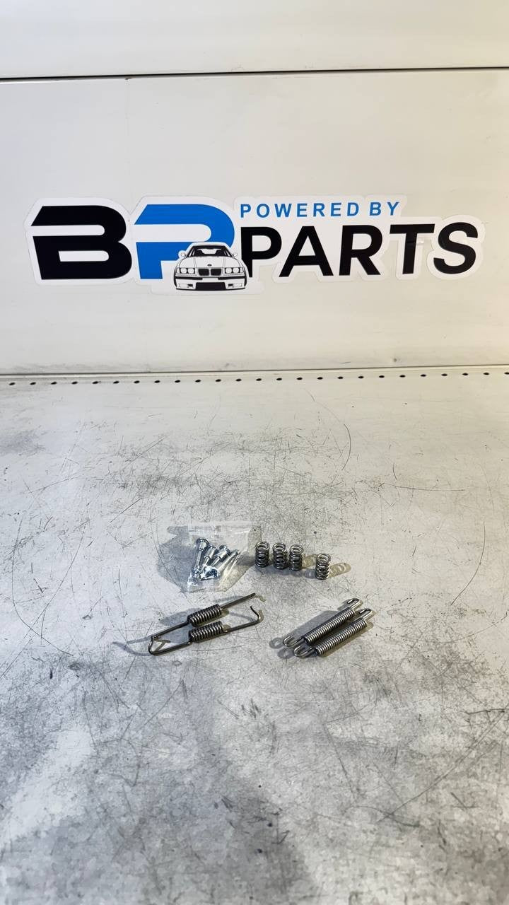 BMW Brake Kit Repair Springs Set 34410038346 QUICK BRAKE 105-0841