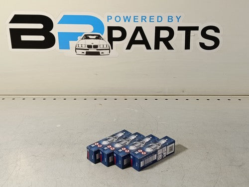 BMW e39 525i Spark plug 12120037607 BOSCH 0 242 232 501 4pc set
