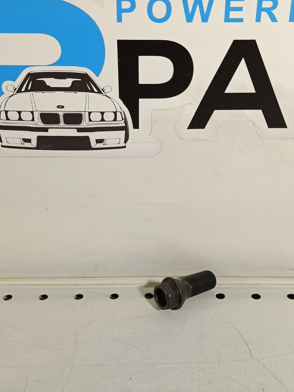 BMW SWAG M14X1,25 Wheel bolt black 20 92 6744 36136890324 1psc