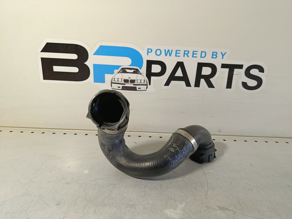 BMW e92 325i Hose from radiator bottom - thermostat 17127564478 FEBI BILSTEIN