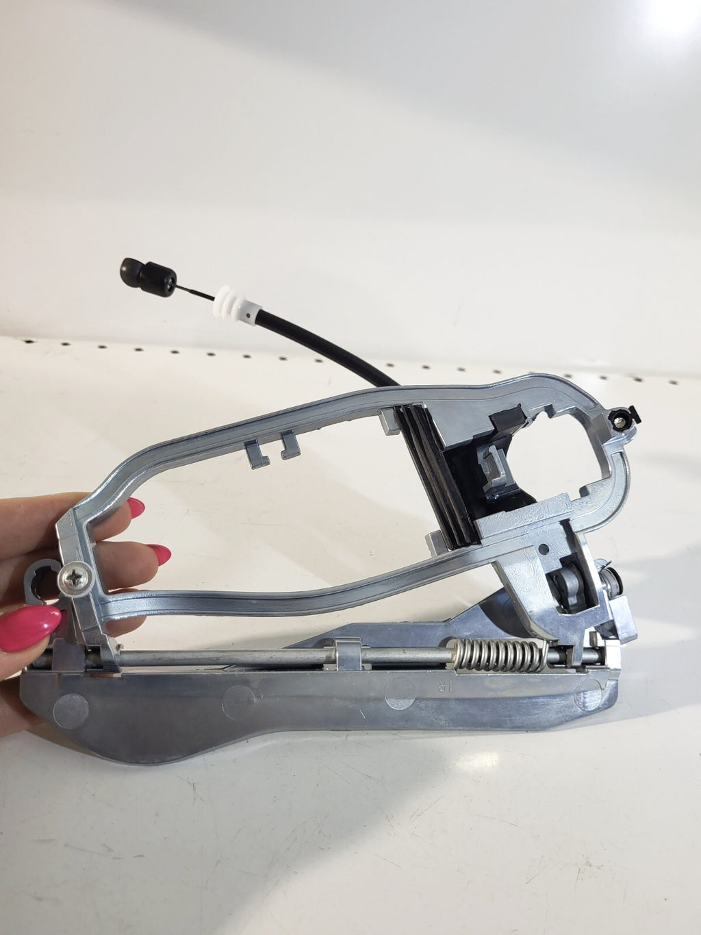 BMW E53 Carrier, outside door handle, rear right 51228243636