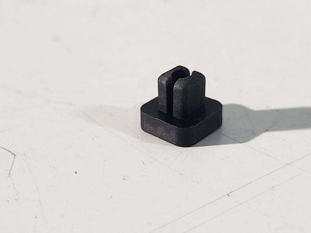 BMW E81 E87 E88 E82 E30 E36 E46 E90 E91 E92 E93 Expanding nut 1 psc 72118123852