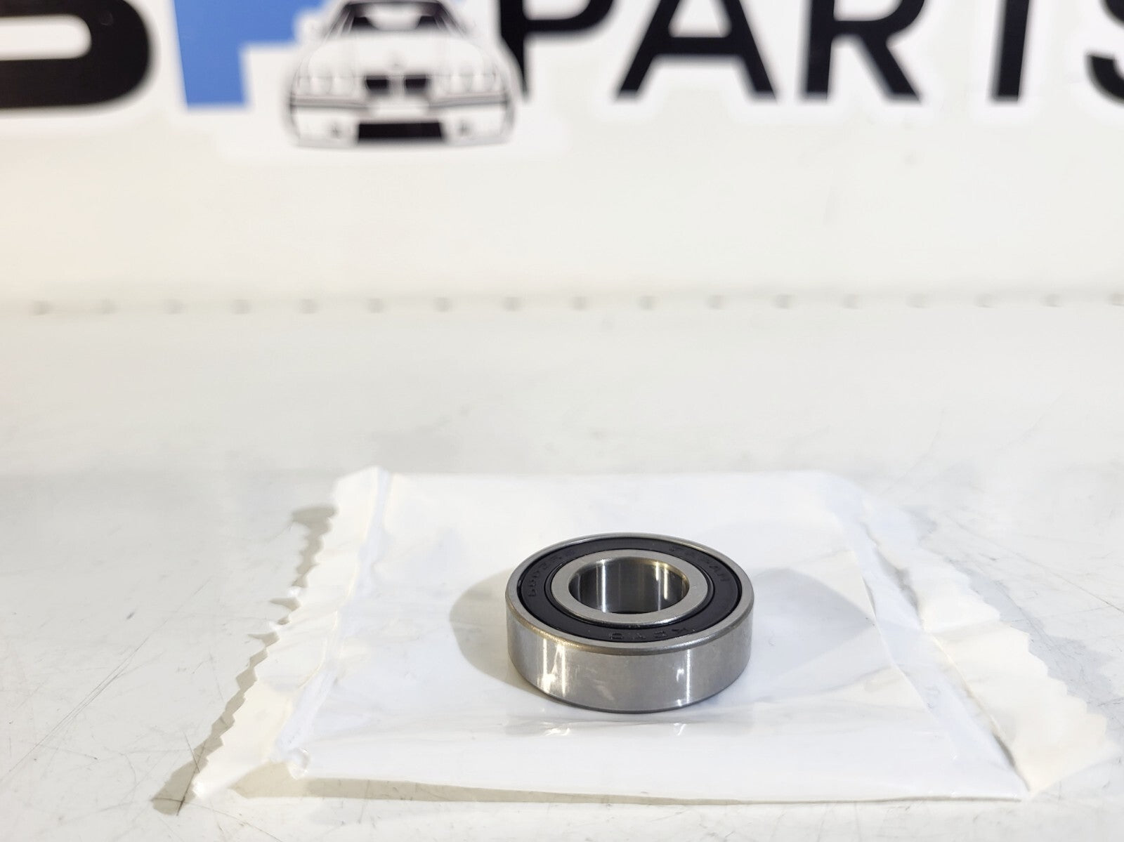 BMW E81 E87 E30 E36 E46 E90 E39 E60 E38 Grooved ball bearing 11211720310