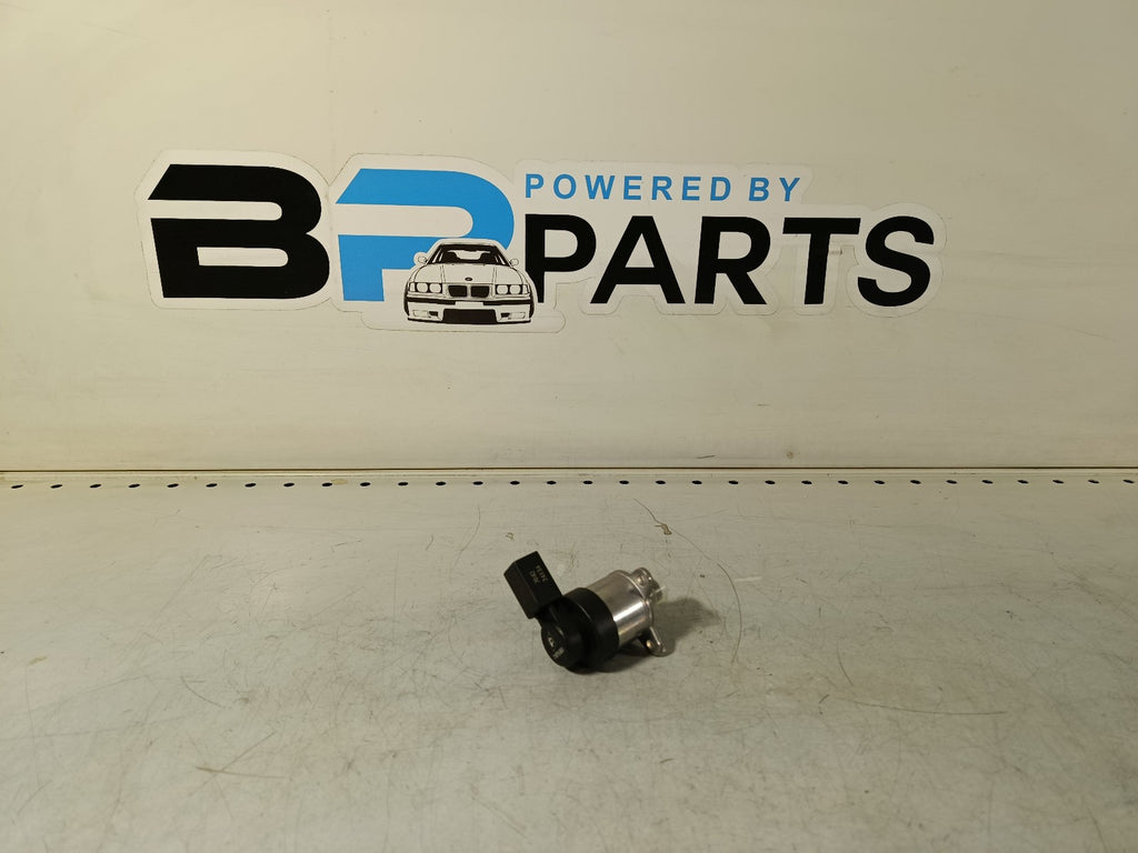 BMW 13517787186 Flow-control valve PIERBURG 7.10715.08.0