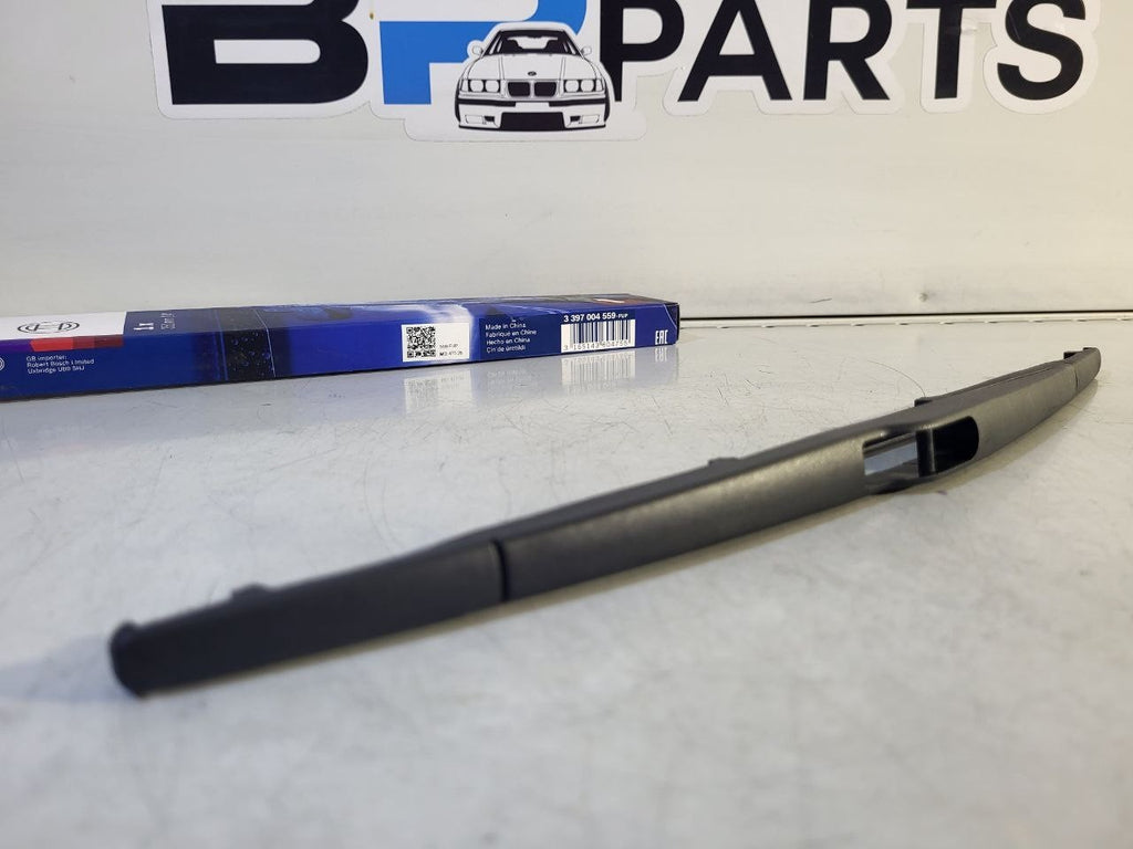 BMW X3 E83 Wiper Blade For Rear Window (BOSCH) 3397004559 61623428599