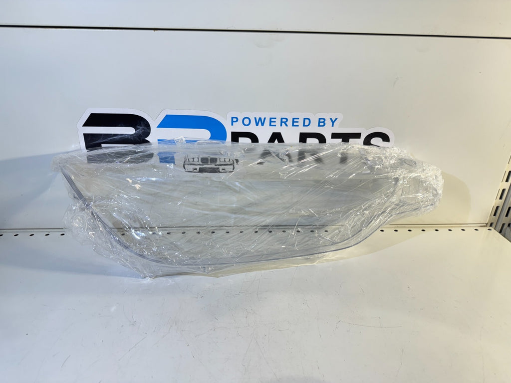 BMW F30 Right Headlight Cover 63117259524