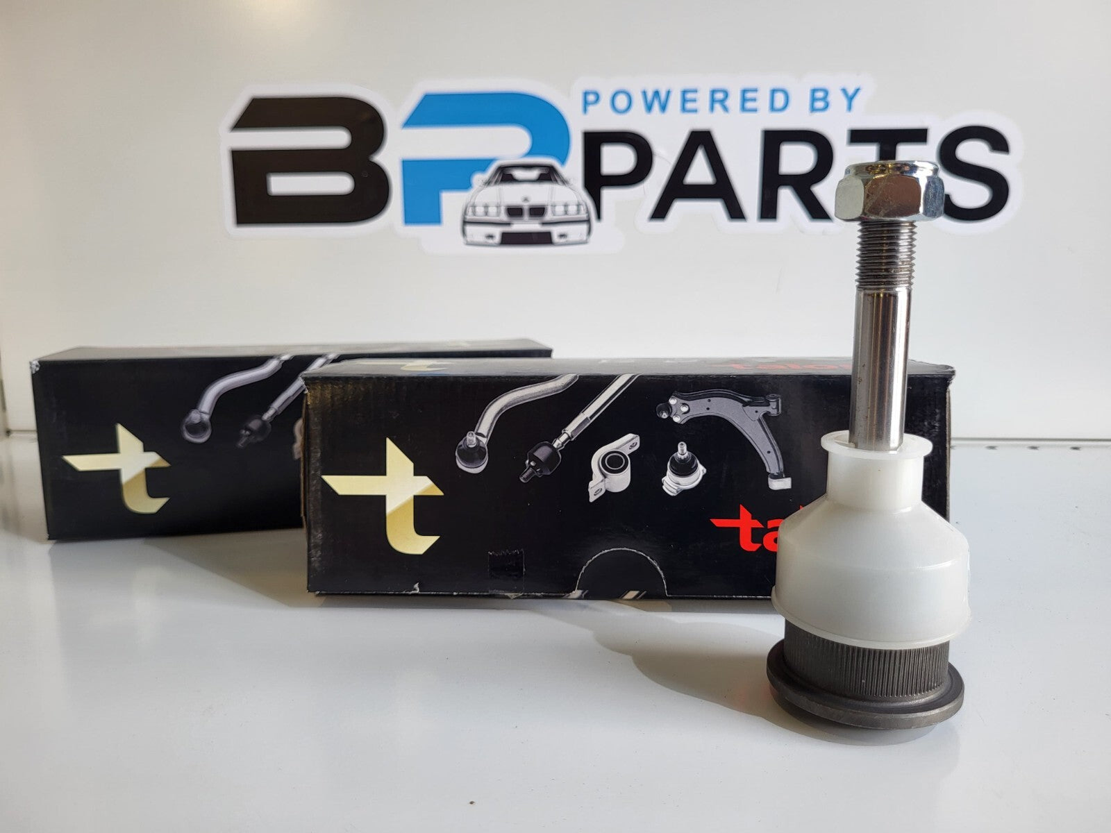 E36 middle ball joint for left and right wishbone 1PC 31126758513, 31126758514