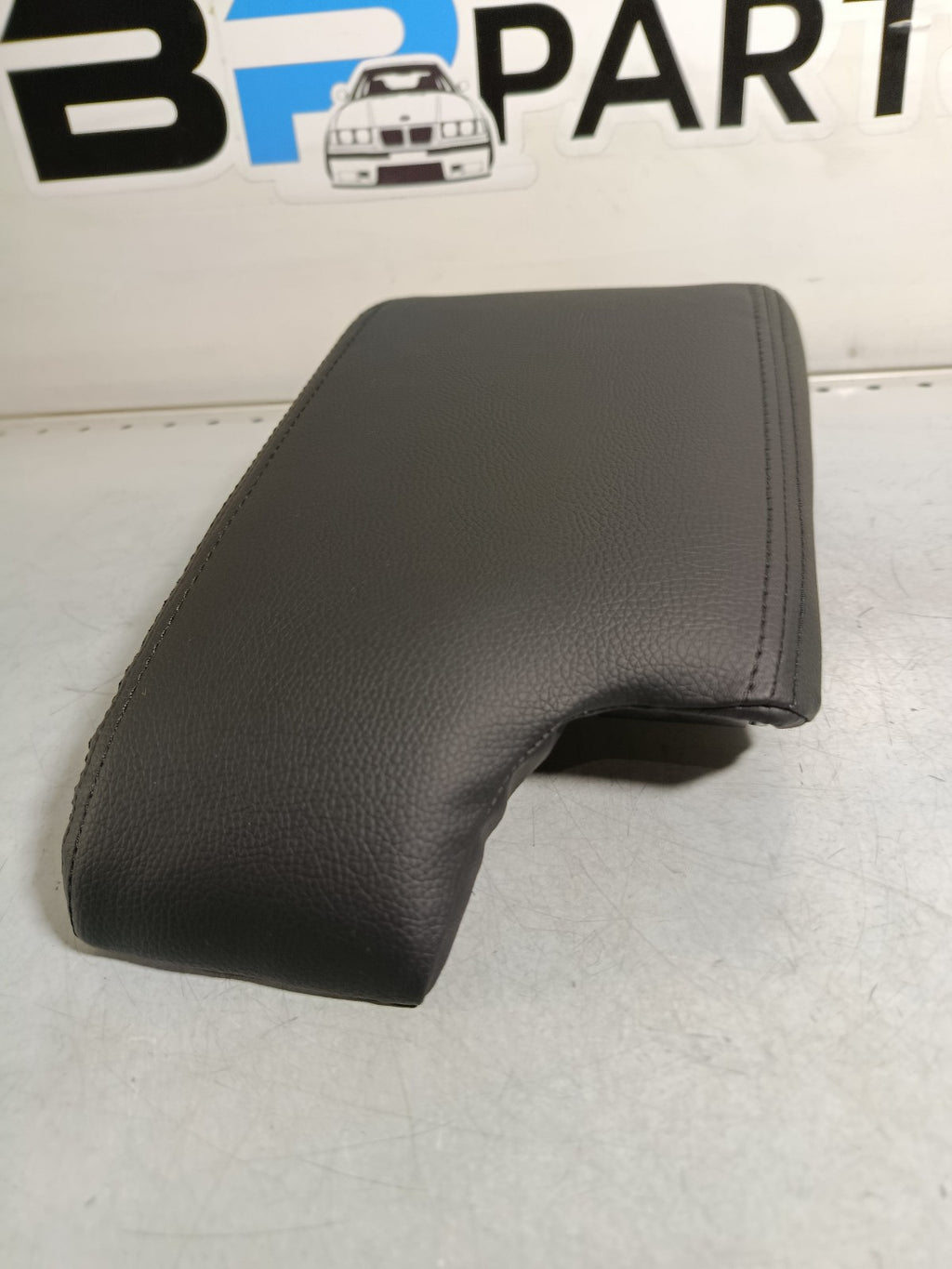 BMW E46 Armrest Upper Leather imination 51168238229