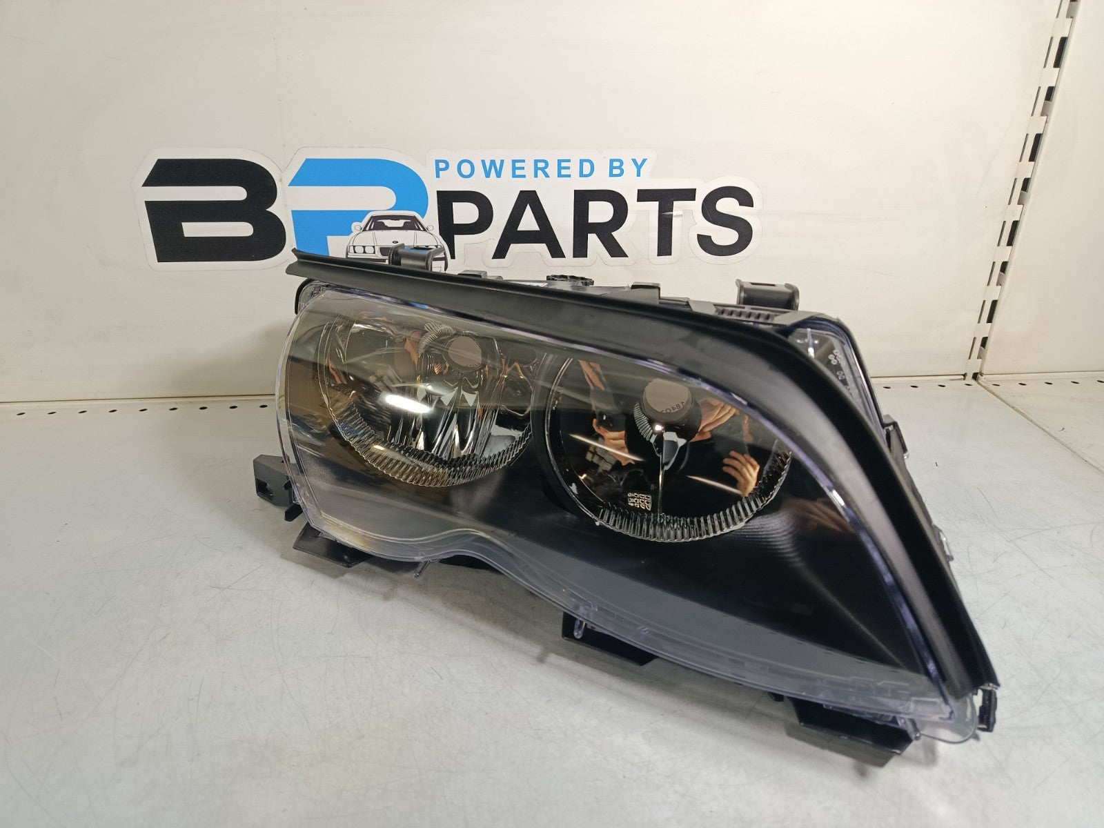 BMW E46 Facelift Headlight Right (TYC) 63127165770 63127165782