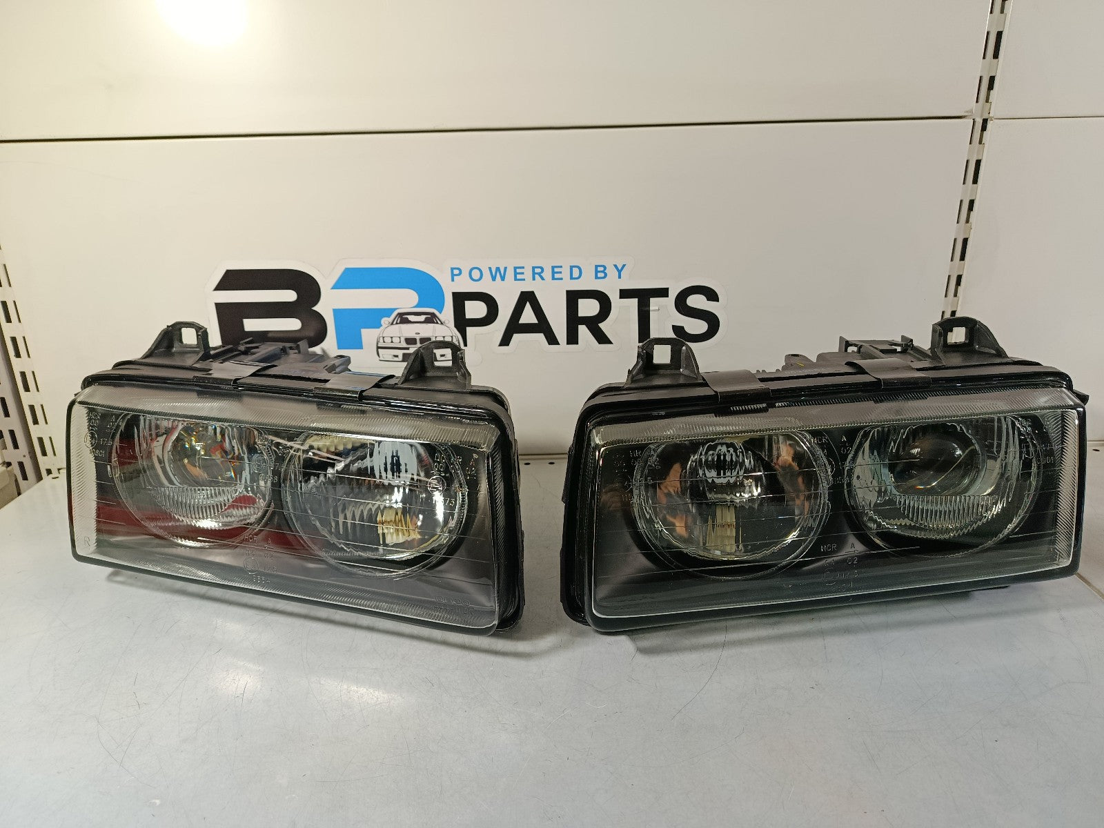 BMW E36 Headlight left right 63128363495 63128363507 63128363503 DEPOZBM1110L(D)