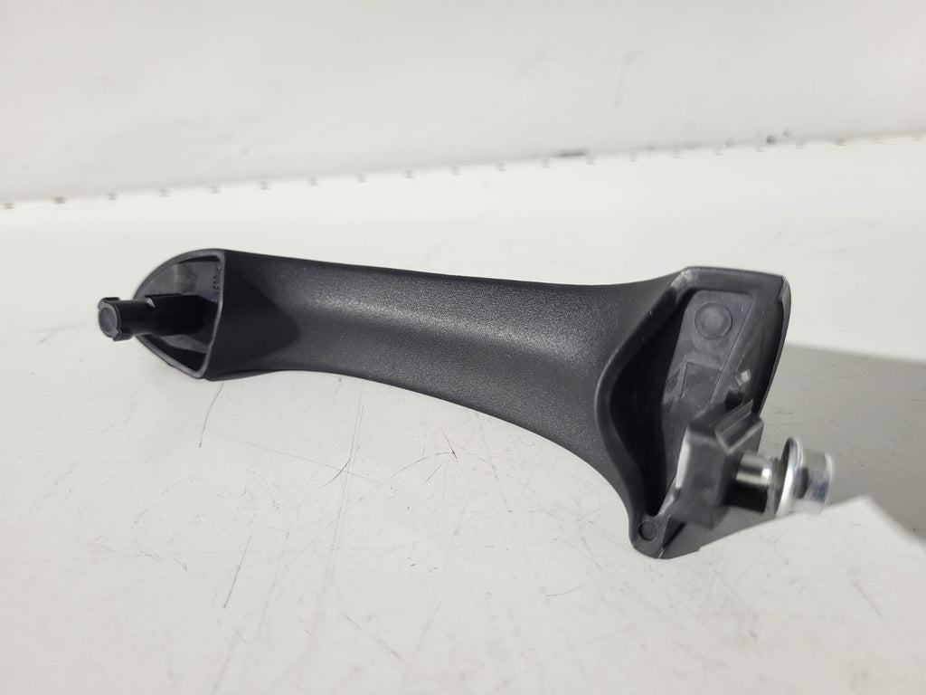 BMW X5 E53 door handle bracket right 51218243618