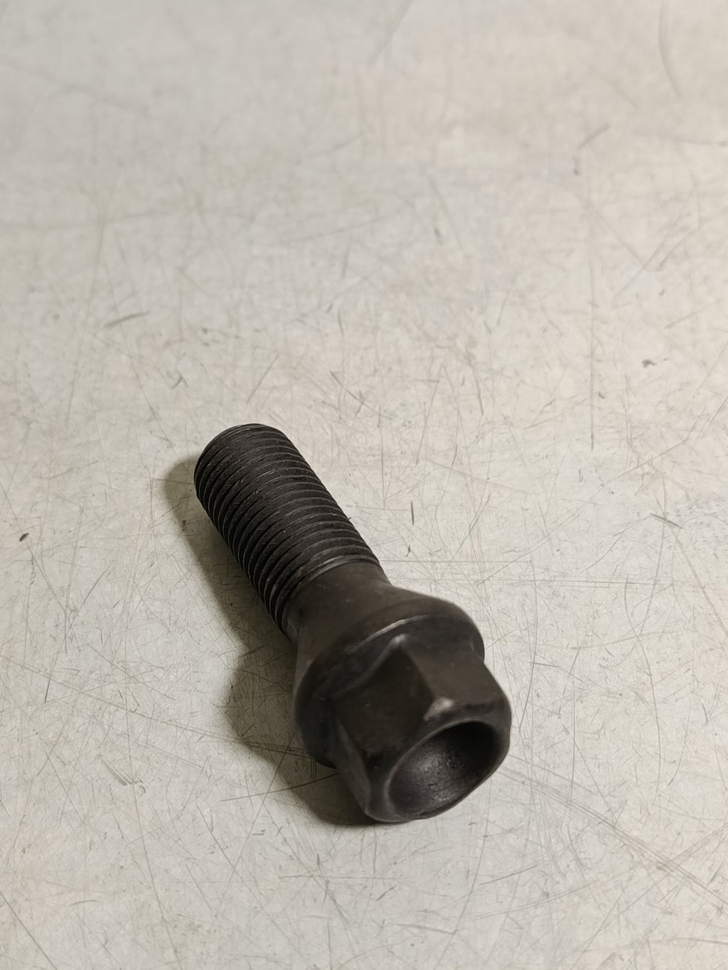 BMW SWAG M14X1,5 Wheel bolt black 20 91 8538 36136781152 1pc