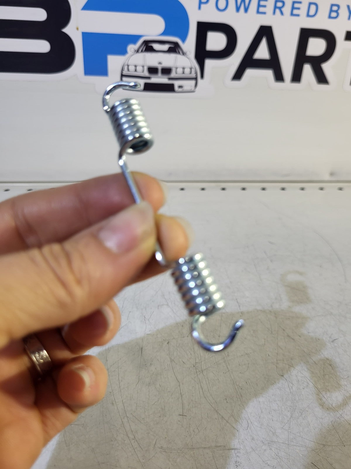BMW E36 Repair spring 1pc lower for handbrake 34419064274