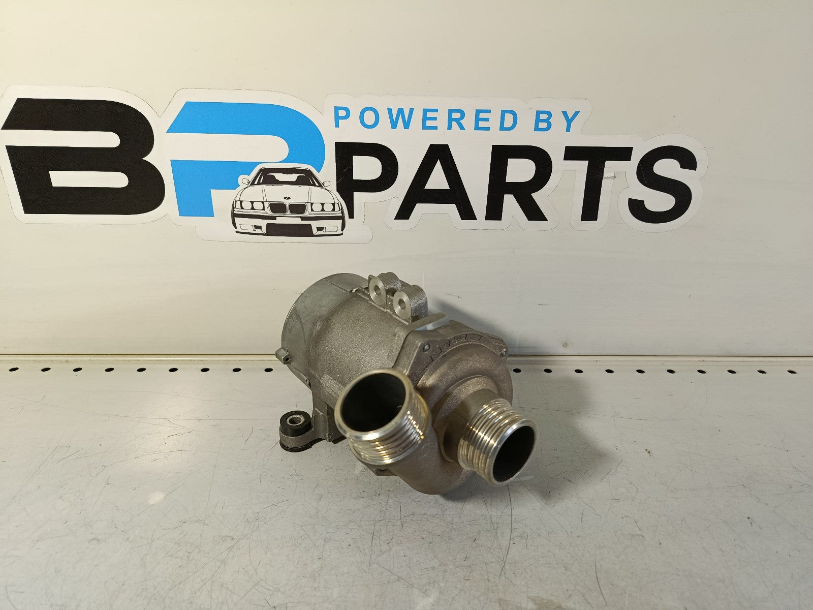 BMW e92 325i Coolant pump, electric 11517586925 PIERBURG 7.02851.20.0