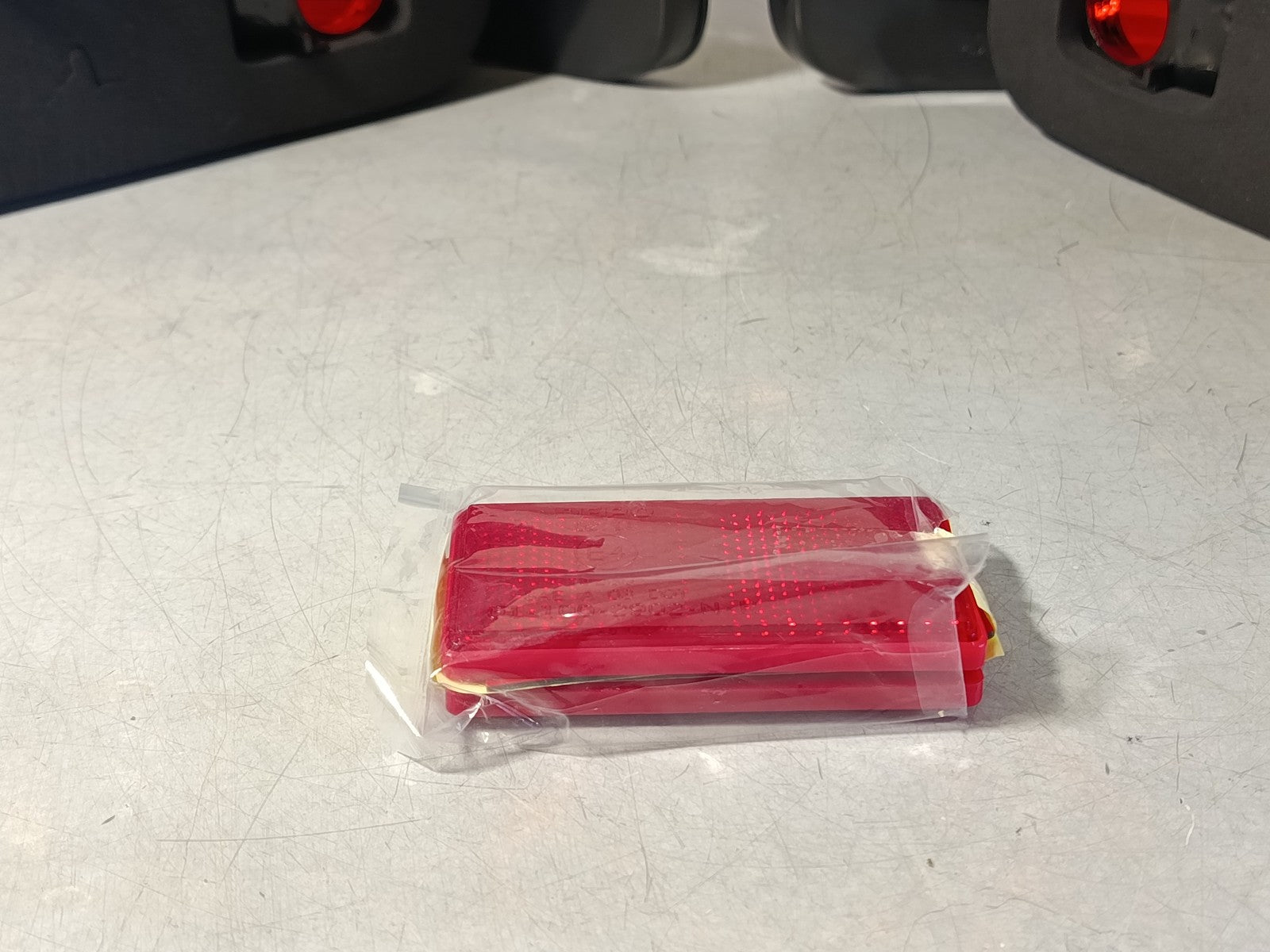 BMW e39 sedan 95-00 Taillight set clear glass red/black DEPO 1223098 B39RB
