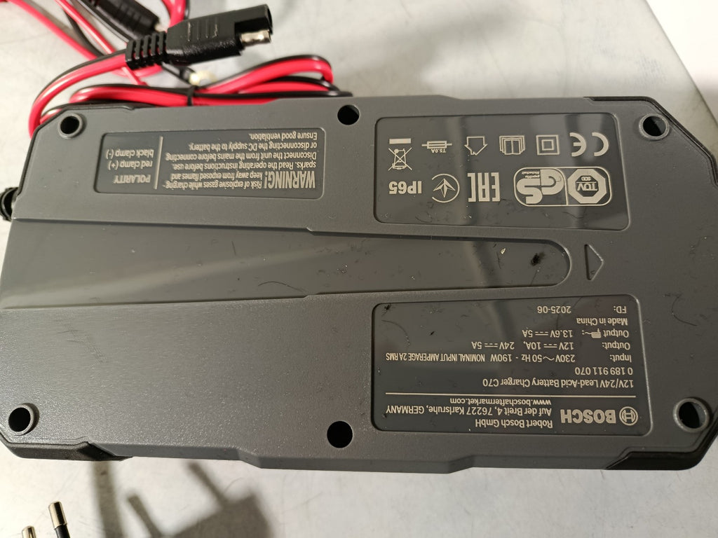BOSCH Battery charger C70 28,8V 10A 0 189 911 070