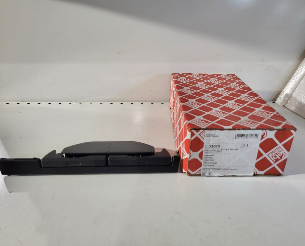 BMW E39 Front CAN holder 51168190205