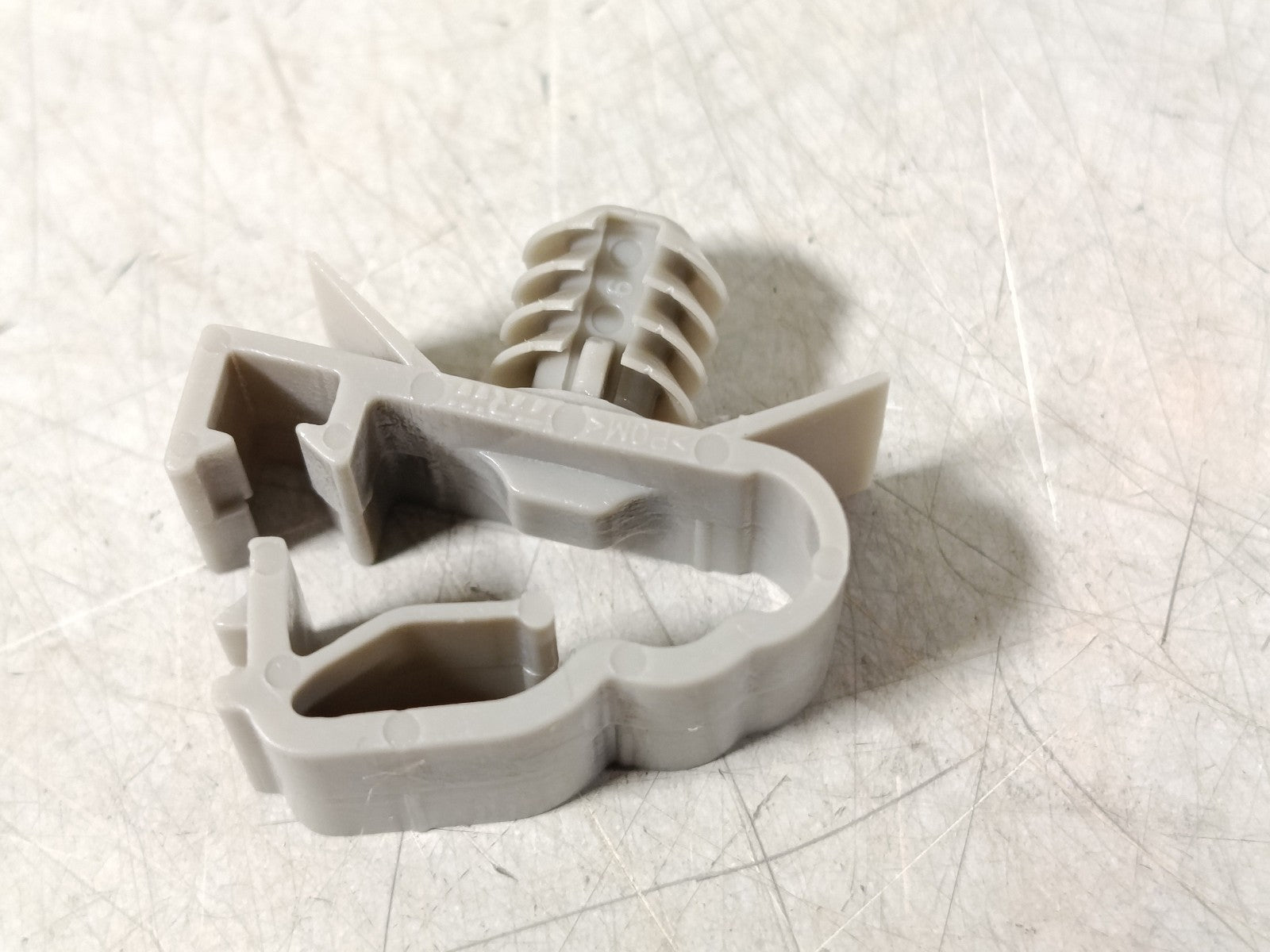BMW Cable clip 34356767984 1pc