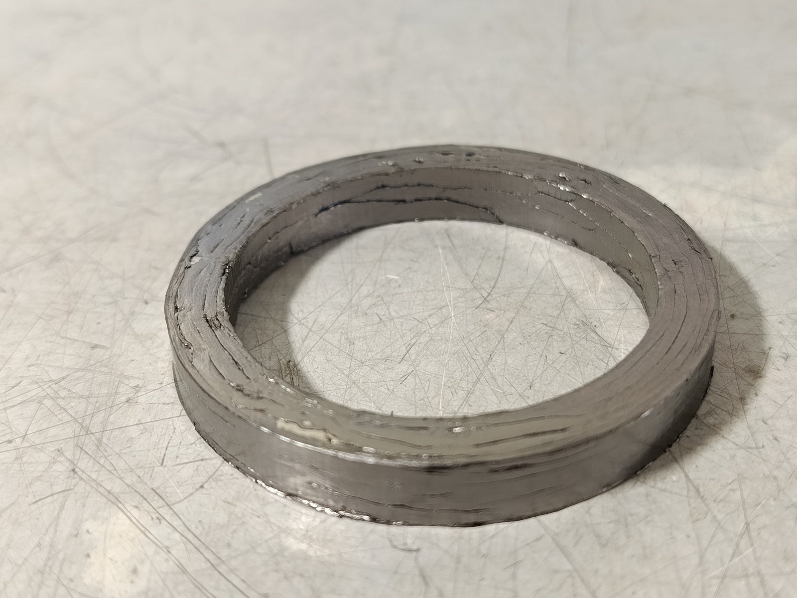 BMW e92 325i Gasket ring for Exhaust manifold 18407530606 1pc ELRING 504.380