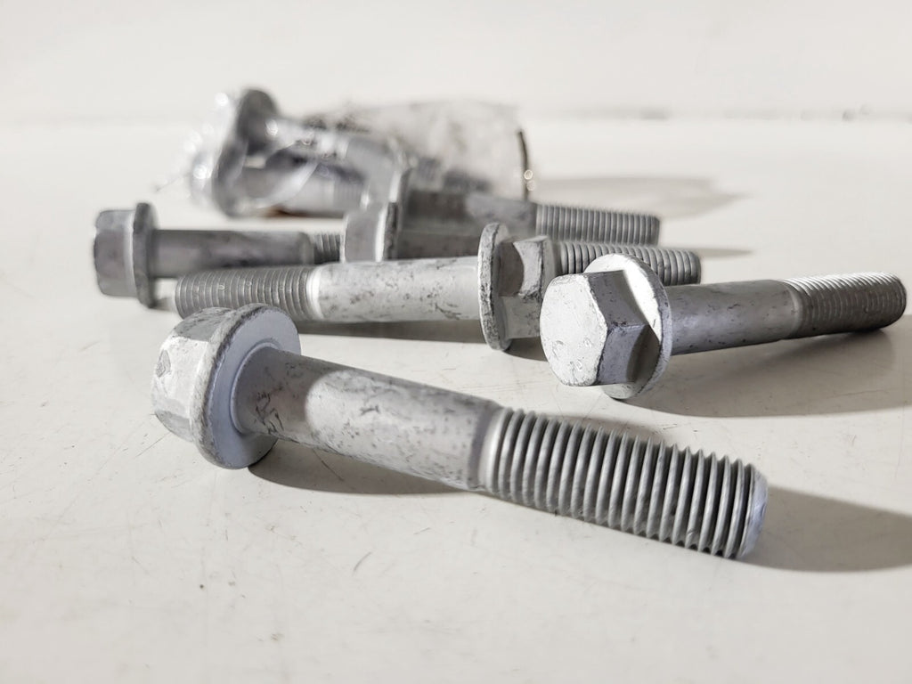 BMW E87 E81 E88 E82 E90 E91 E92 E93 Hexagon screw with flange 1psc 07119906489