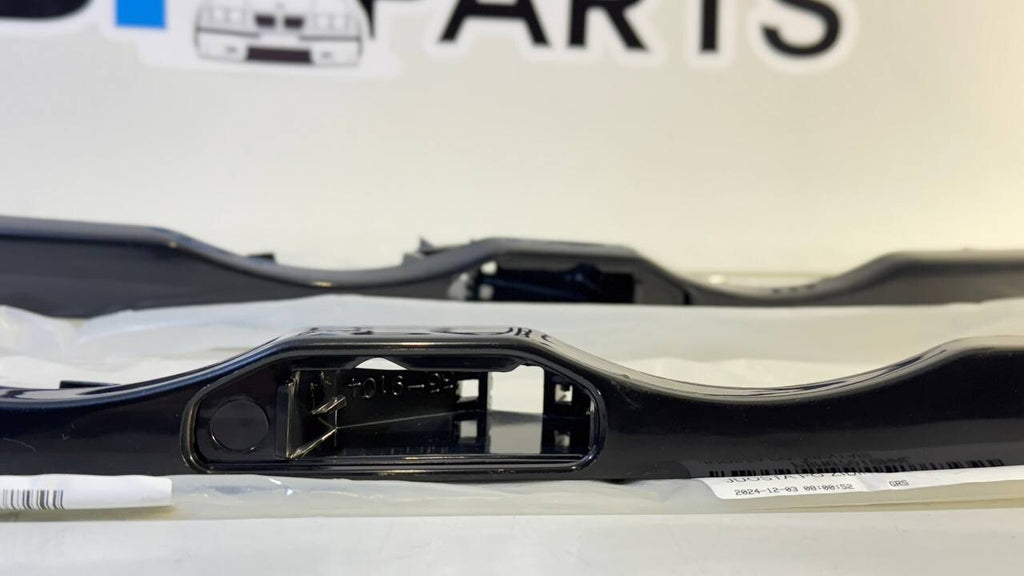 BMW E46 Headlight Trim Set Left+Right 51138227641 51138227642