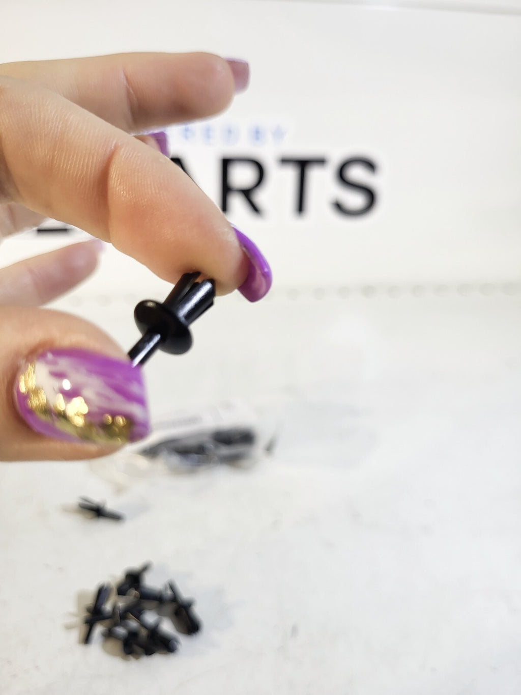 BMW E36 E46 E30 E90 E34 E39 Expanding rivet 1psc 51161881149