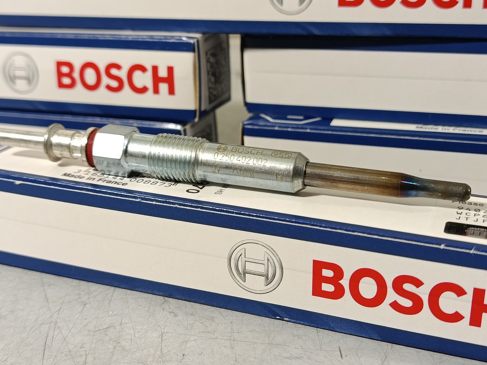 BMW Glow plug 12237786869 BOSCH 0 250 402 002 6pc