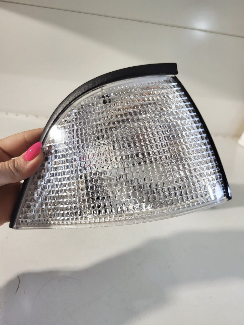 BMW E36 coupe front left, right white turn indicator 82199403093 82199403094