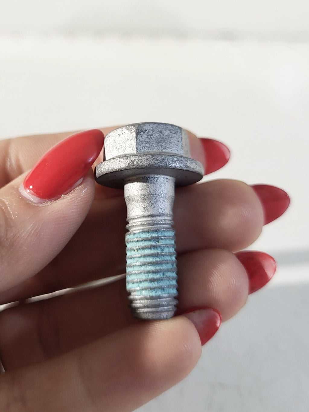 BMW E81 E87 E36 E46 E90 E34 Collar screw, micro-encapsulated 1psc 34203414763