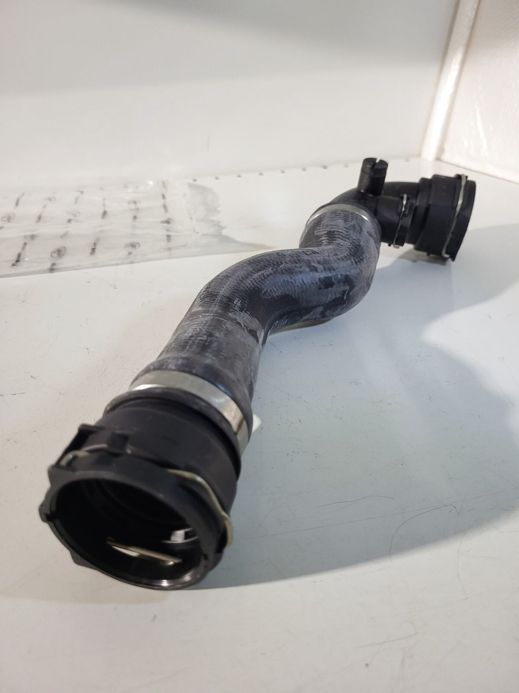 BMW E46 Water hose 17127510952
