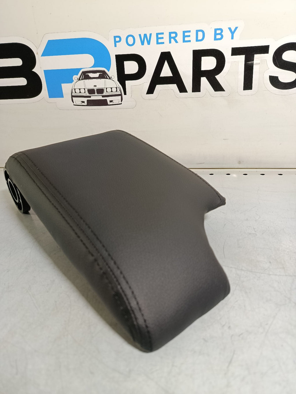 BMW E46 Armrest Upper Leather imination 51168238229