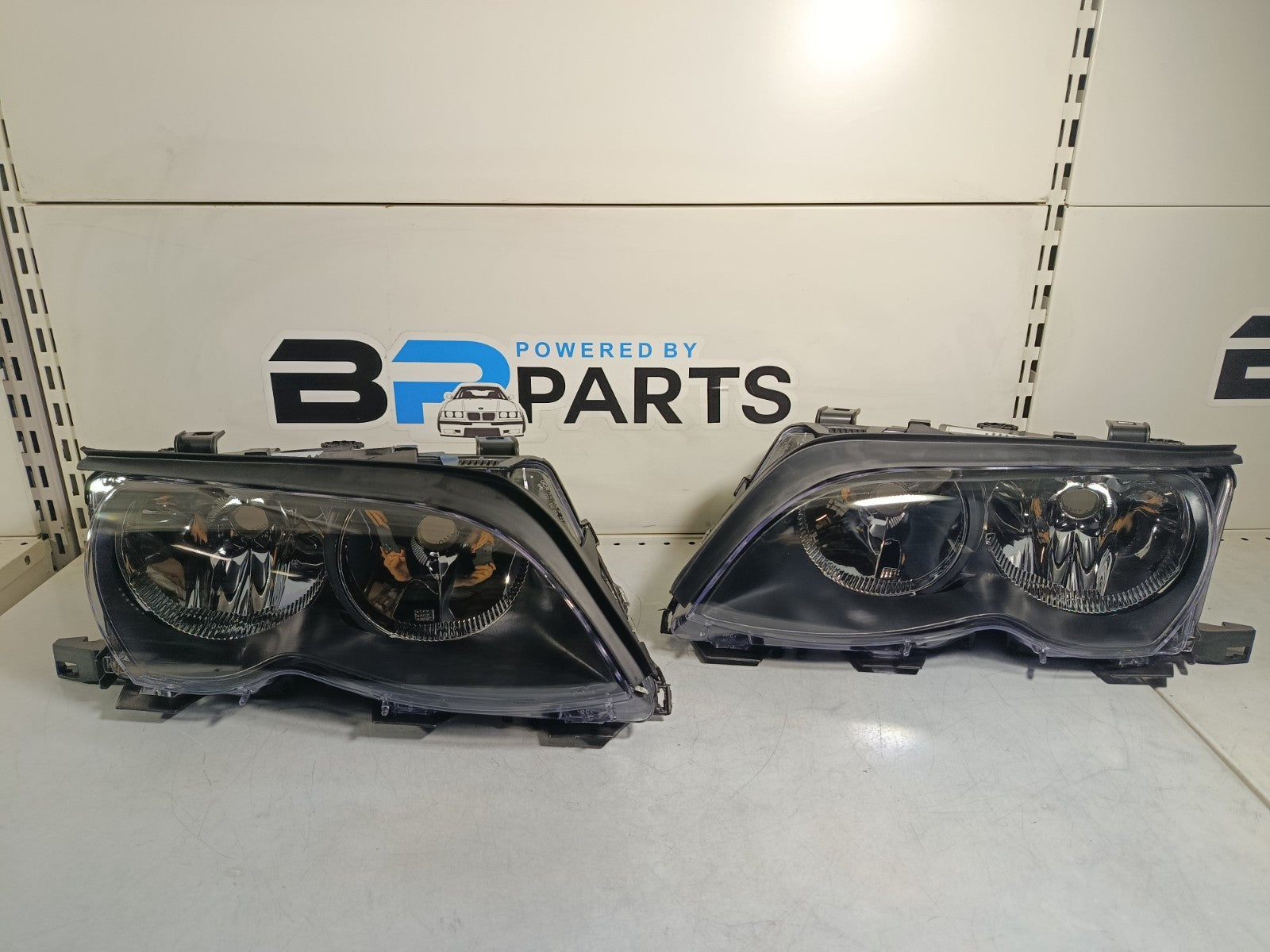 BMW E46 Facelift Headlights R+L (TYC) 63127165770 63127165782 63127165769