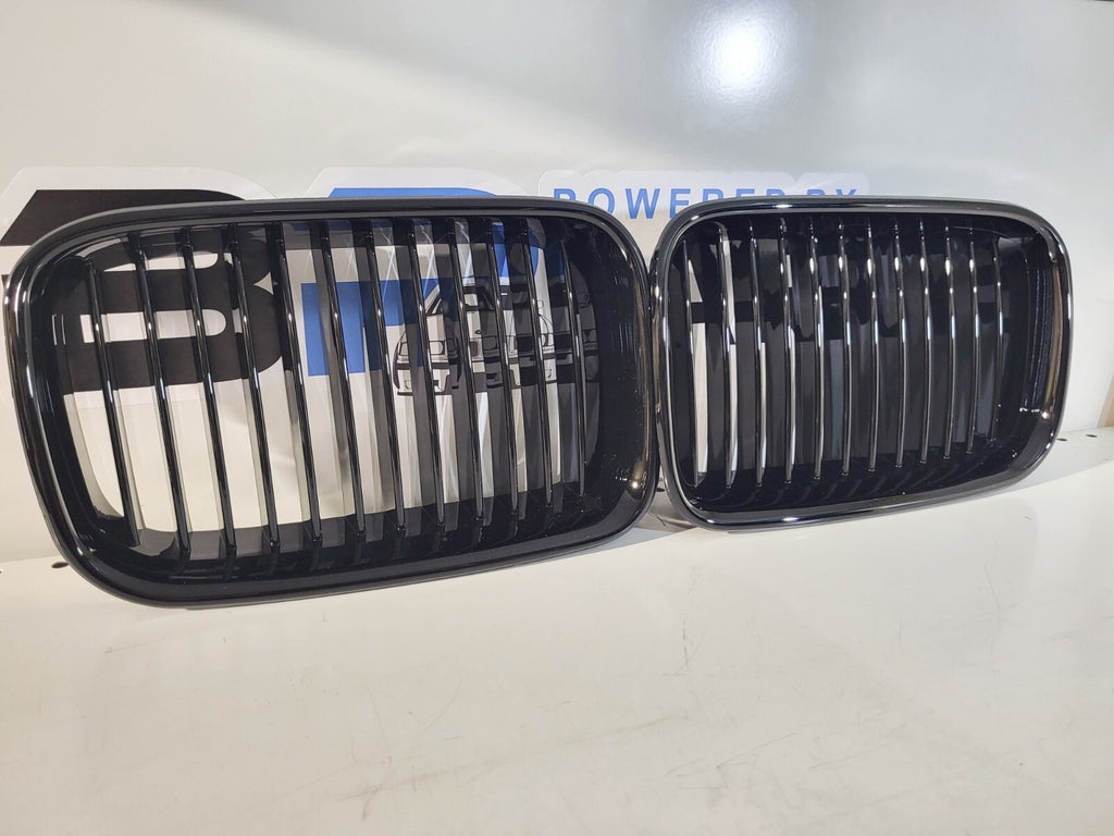 BMW E36 Kidney set High Gloss Black 51138122238 51138122237 NKFS36GL