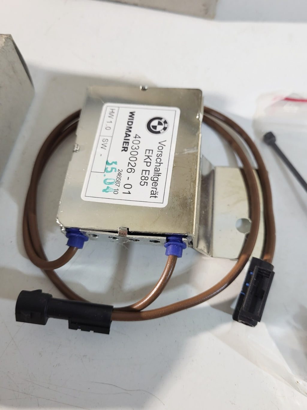 BMW E85 Ballast relay resistor 16114030026