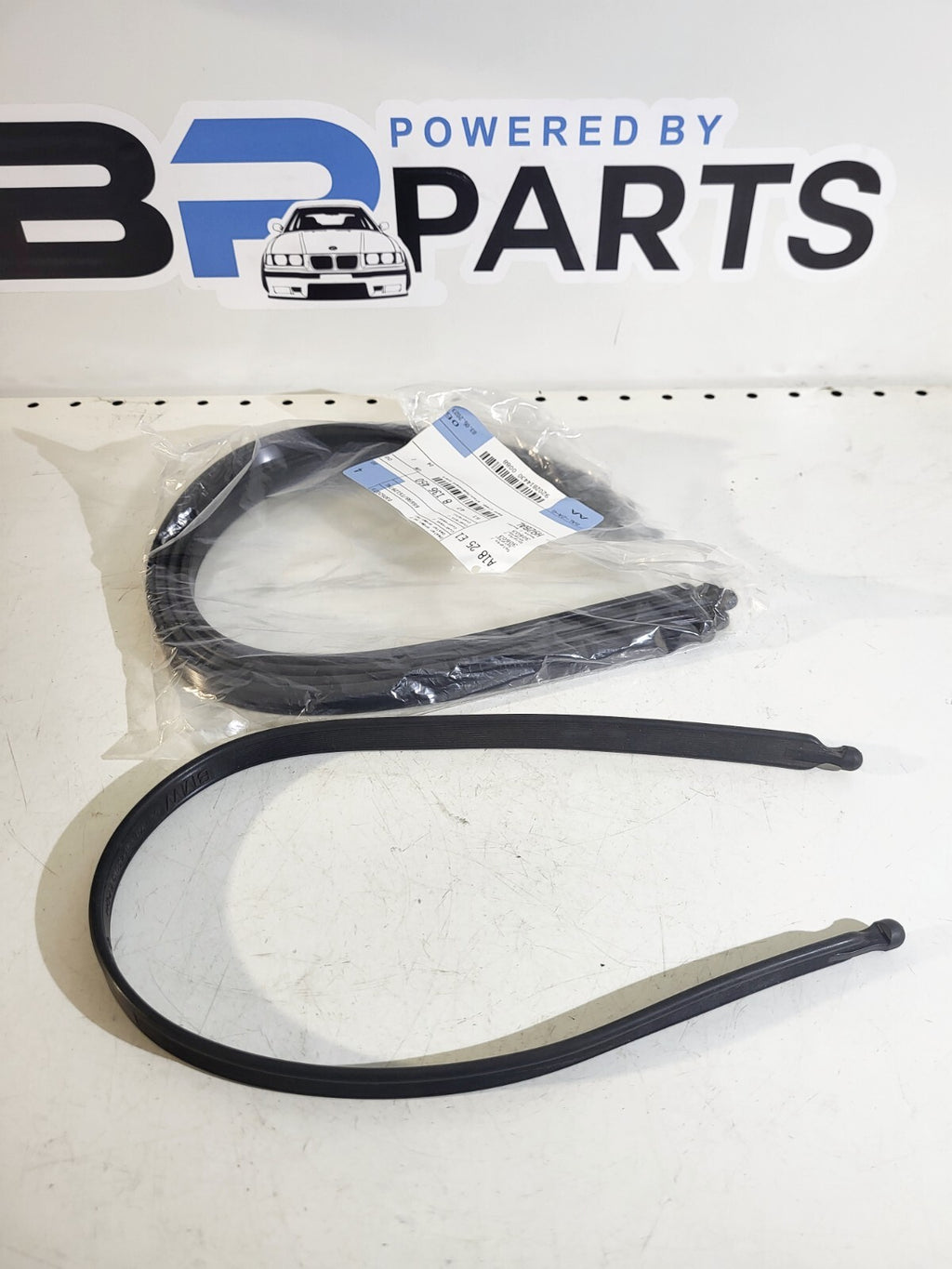 BMW rubber clamp, black L=590mm 51478136450 1pc