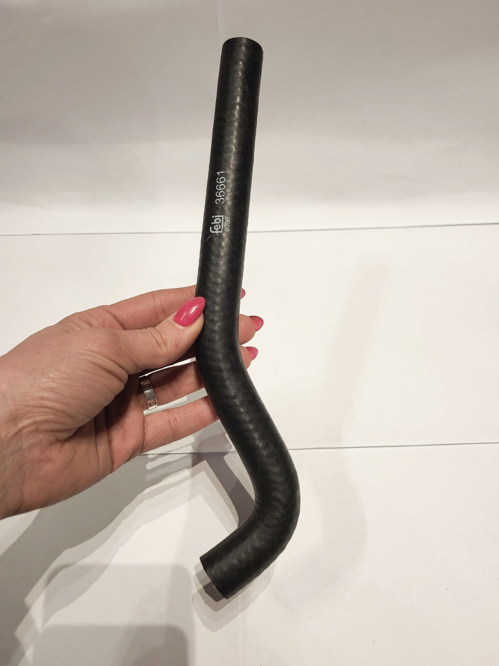 BMW E36 Hose 32411093460
