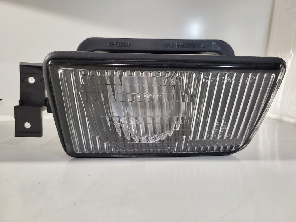 BMW E34 TYG Fog lights set 63178360941 63178360942