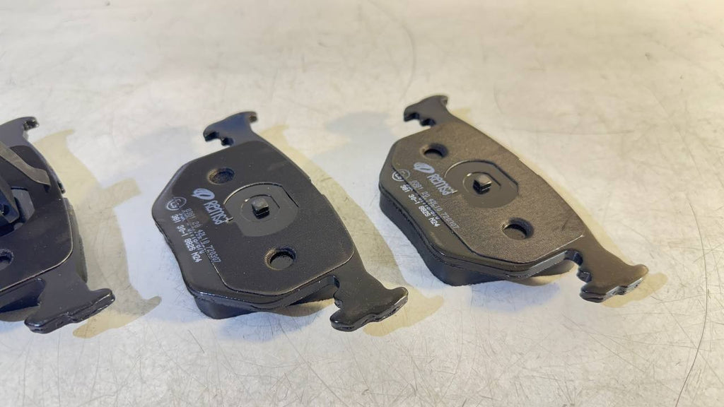 BMW Repair Kit Brake Pads 34216761248 REMSA 0381.20