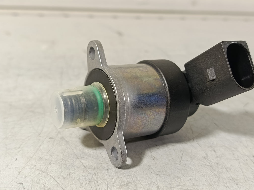 BMW 13517787186 Flow-control valve PIERBURG 7.10715.08.0