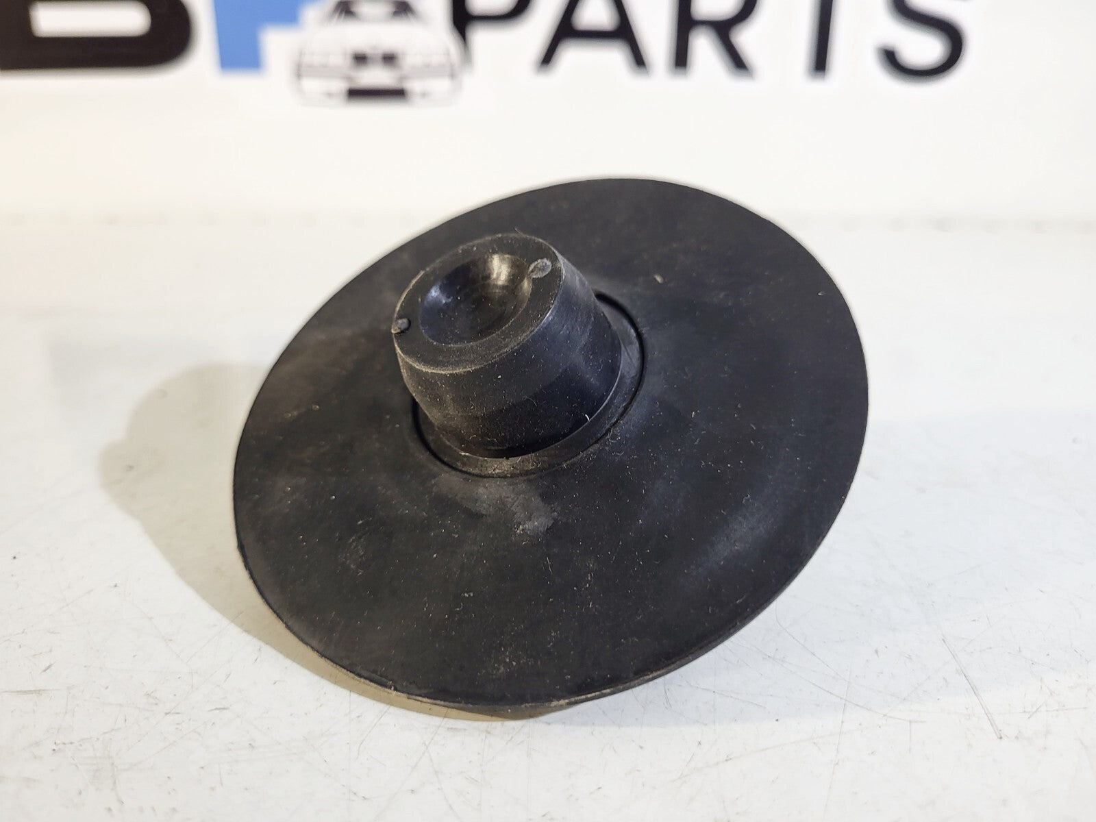 BMW E39 X5E53 Spring pad lower 33531093785 ZVBZ0572