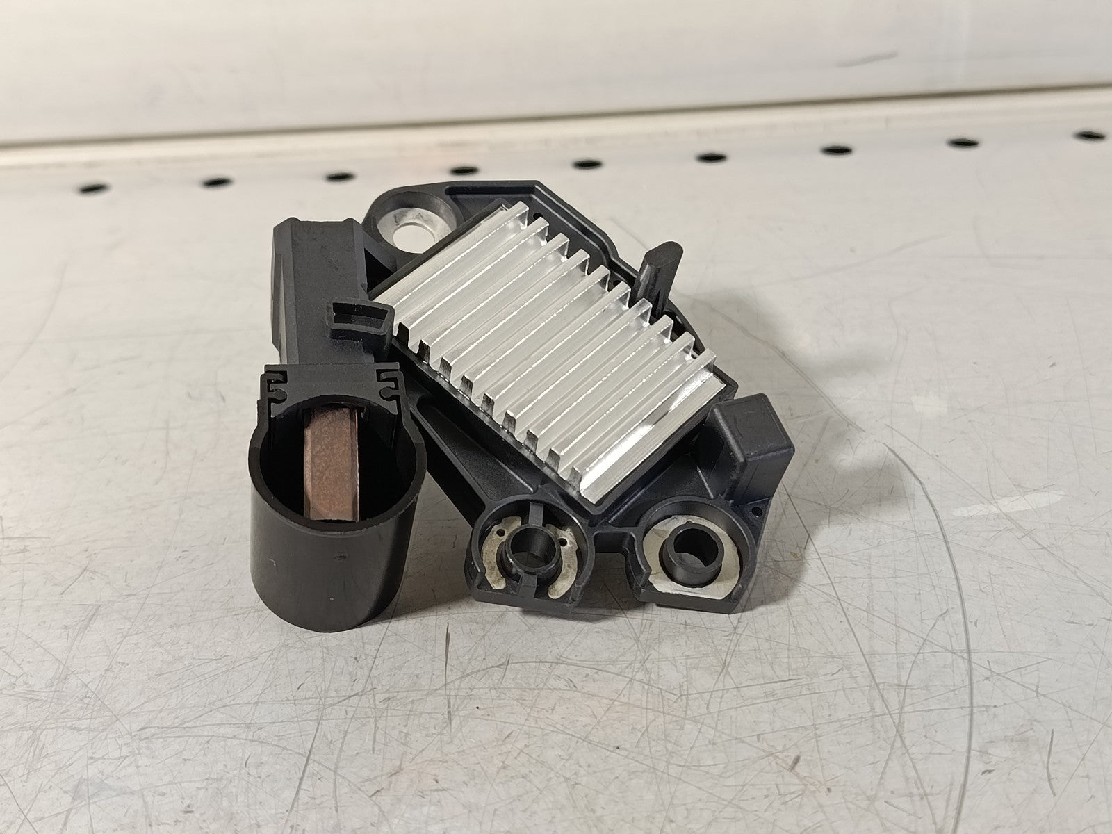 BMW e46 320d 110kw Voltage regulator 12317797662 AS-PL ARE3031