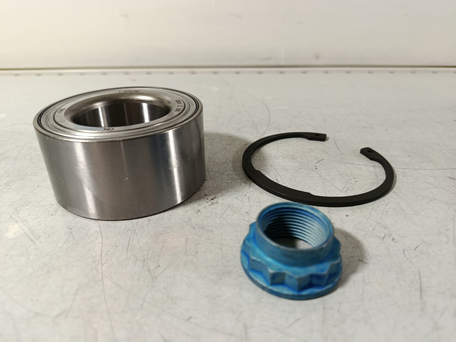BMW E92 Angular ball bearing 33416762317 FAG 713 6493 90
