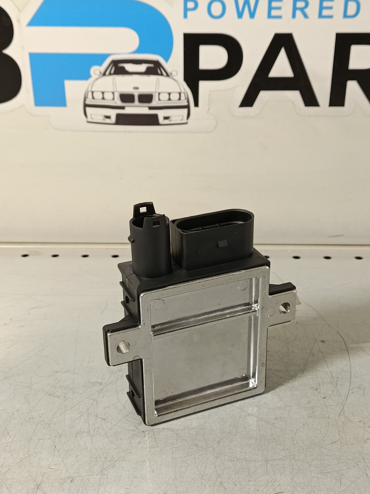 BMW Preheating control unit 12217801201 ASTEMO-HITACHI 2502197
