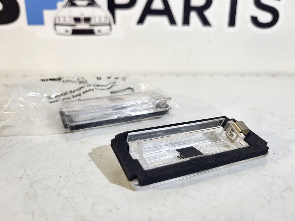 BMW E46 Lens f registration plate illumination 1 pc 51138236269