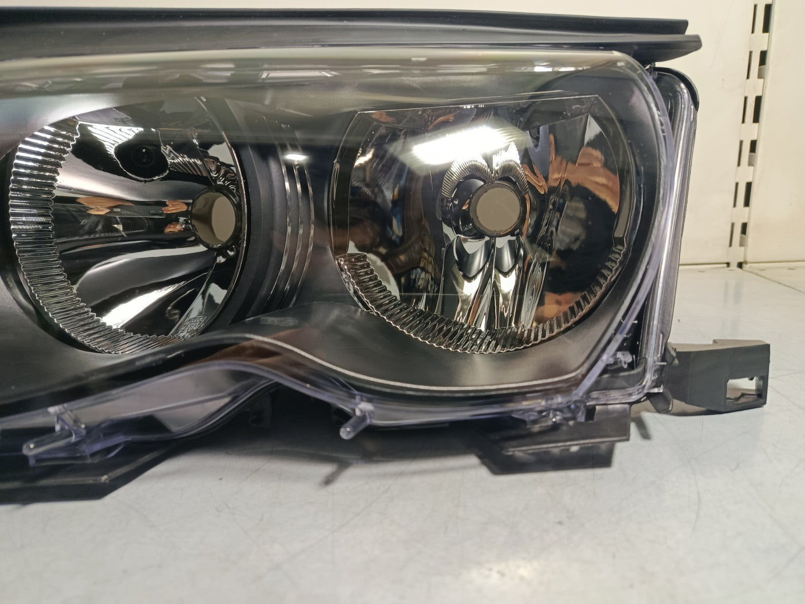 BMW E46 Facelift Headlight Left (TYC) 63127165769 63127165781