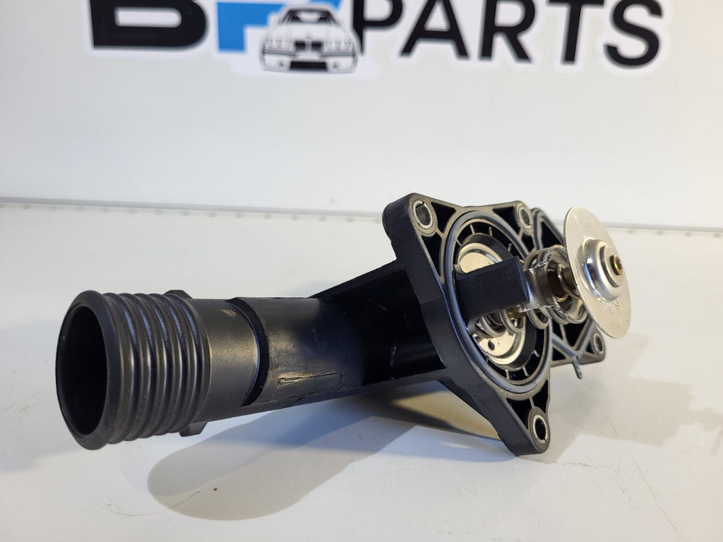 BMW E36 Thermostat housing with thermostat Mahle TI 24 95