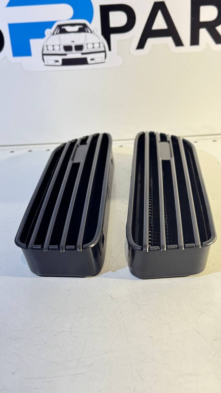 BMW E46 M3 Side Panel Grille Left + Right 51132694607 51132694608