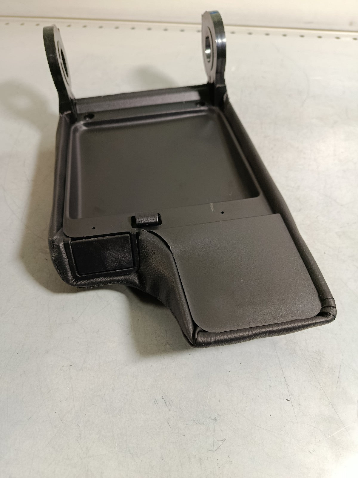 BMW E46 Armrest Upper Leather imination 51168238229