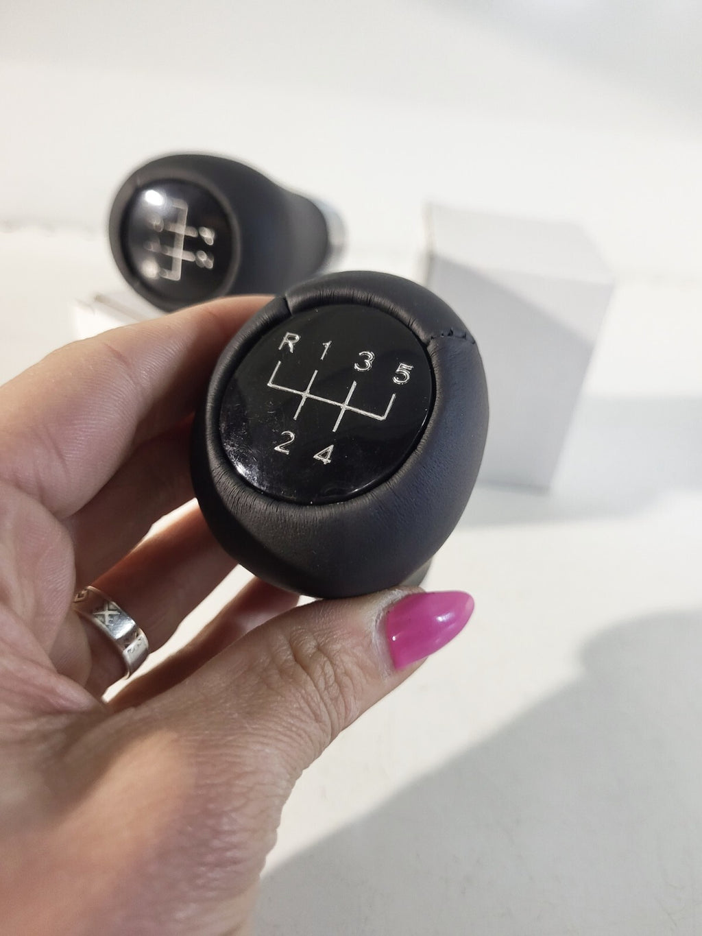 BMW E36 E39 E34 E46 Gearshift knob ( code for OEM 25117896031) NOT ORIGINAL 1psc